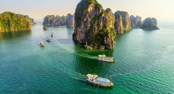 Khách đến Quảng Ninh tăng mạnh sau gói kích cầu du lịch 100 tỷ